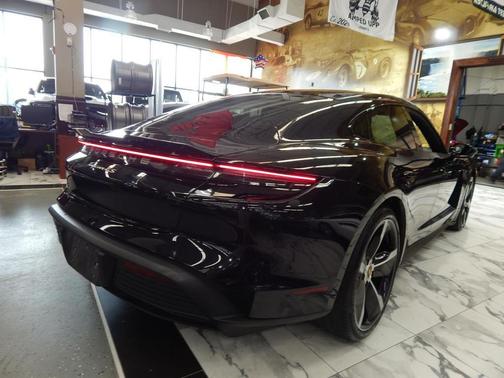 2021 Porsche Taycan 4S