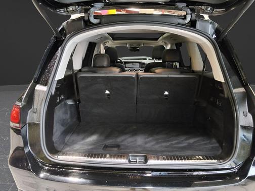 Black 2023 Mercedes-Benz GLS 450 4MATIC