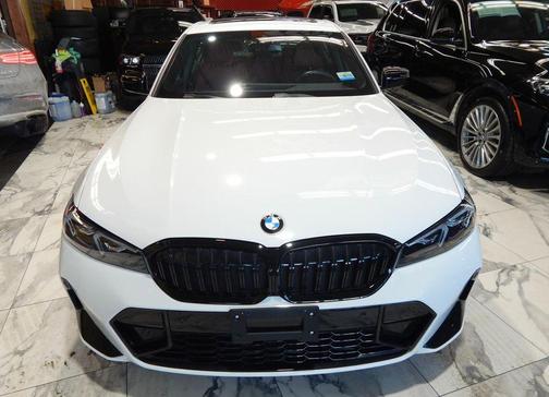 2023 BMW 330 xDrive