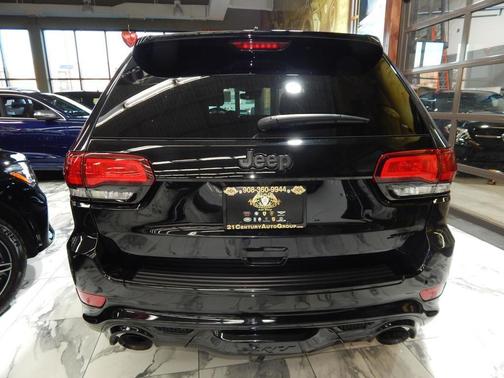 2021 Jeep Grand Cherokee SRT