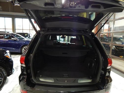 2021 Jeep Grand Cherokee SRT