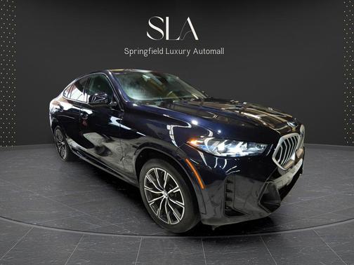 Carbon Black Metallic 2025 BMW X6 xDrive40i