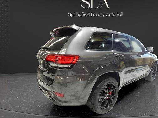 2021 Jeep Grand Cherokee SRT