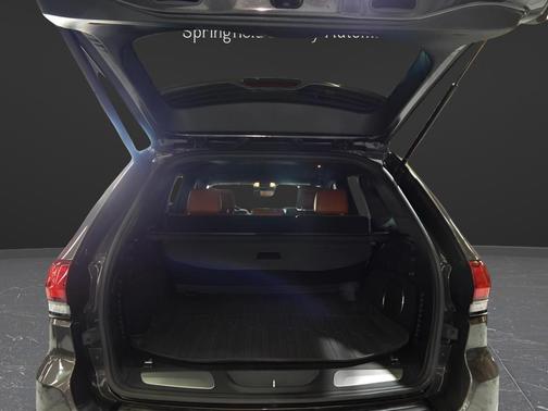 2021 Jeep Grand Cherokee SRT