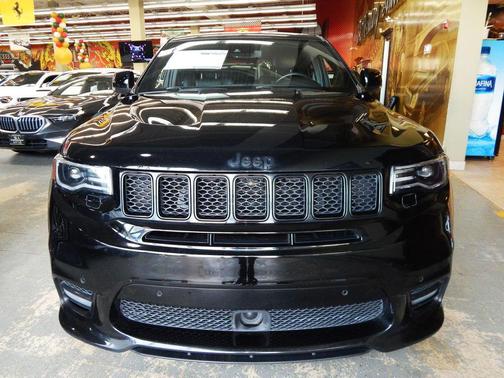 2020 Jeep Grand Cherokee SRT