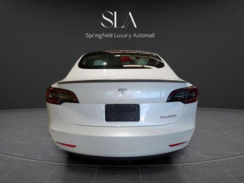 Pearl White Multi-Coat 2021 Tesla Model 3 Performance