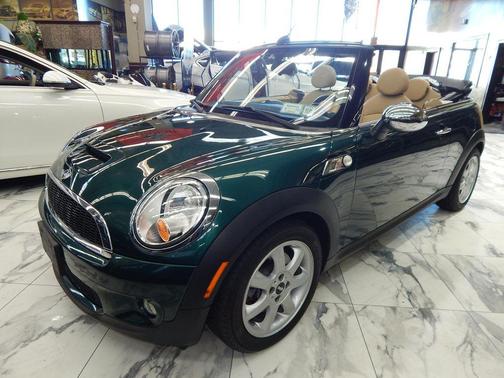 2017 MINI Convertible Cooper