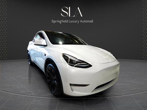2023 Tesla Model Y Long Range Dual Motor All-Wheel Drive
