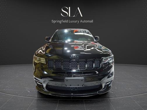 Diamond Black Crystal Pearlcoat 2021 Jeep Grand Cherokee SRT