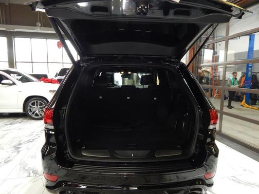 2021 Jeep Grand Cherokee SRT