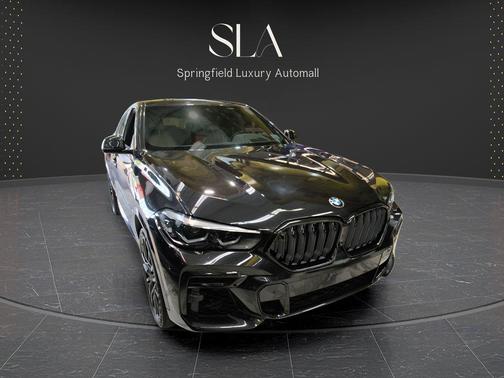 Black 2022 BMW X6 xDrive40i