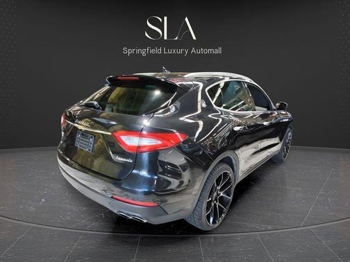 2017 Maserati Levante S