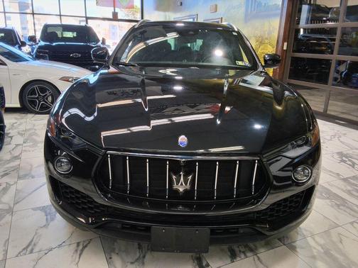 2017 Maserati Levante S