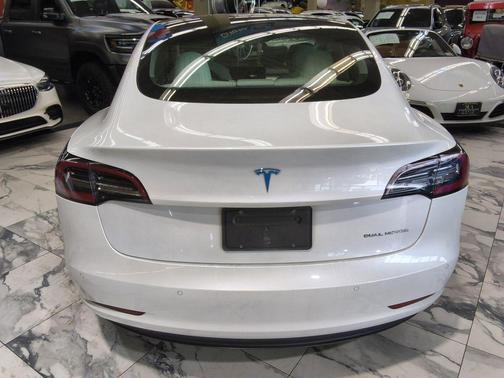 Pearl White Multi-Coat 2020 Tesla Model 3 Long Range