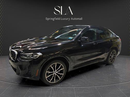 Black 2022 BMW X4 xDrive30i