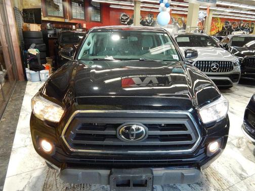 2022 Toyota Tacoma SR5