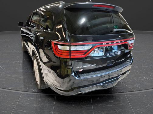 DB Black Crystal Clearcoat 2024 Dodge Durango R/T
