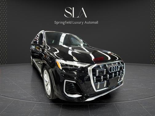2025 Audi Q7 55 Premium Plus