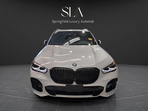 White 2022 BMW X5 xDrive40i