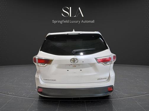 Blizzard Pearl 2016 Toyota Highlander XLE