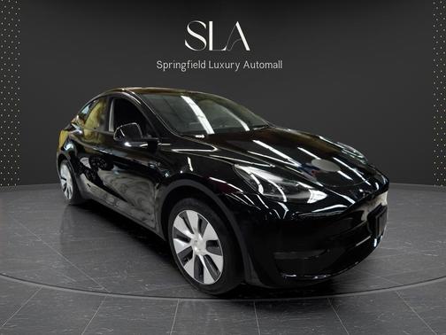 2024 Tesla Model Y Long Range Dual Motor All-Wheel Drive