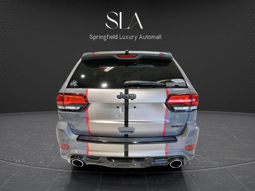 Sting-Gray Clearcoat 2019 Jeep Grand Cherokee SRT