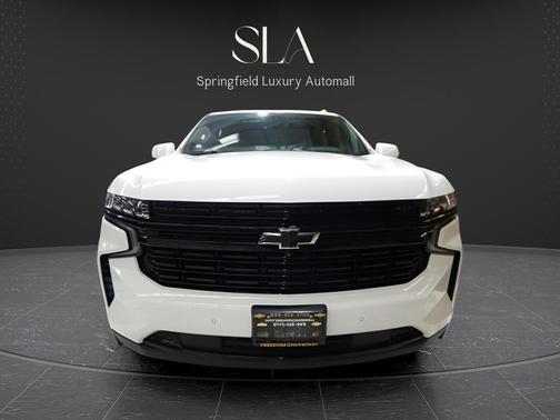 2024 Chevrolet Suburban RST