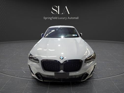 Gray Metallic 2025 BMW X4 xDrive30i