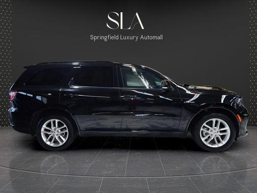 DB Black Crystal Clearcoat 2025 Dodge Durango R/T