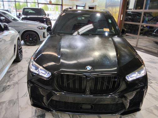 Black Sapphire Metallic 2020 BMW X5 M Base