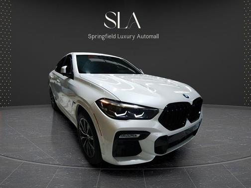White Metallic 2021 BMW X6 xDrive40i