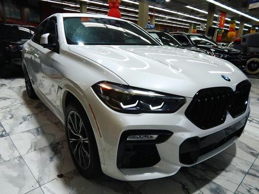 White Metallic 2021 BMW X6 xDrive40i