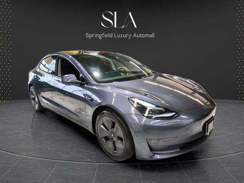 Gray 2023 Tesla Model 3 Standard Range