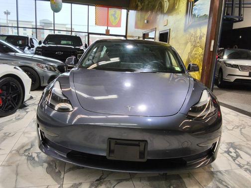 2023 Tesla Model 3 Standard Range