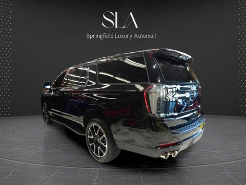 Black 2025 Chevrolet Suburban RST