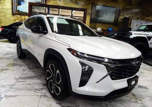 2025 Chevrolet Trax FWD 2RS