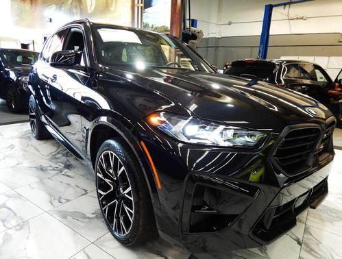 Mineral White Metallic 2024 BMW X5 M Base