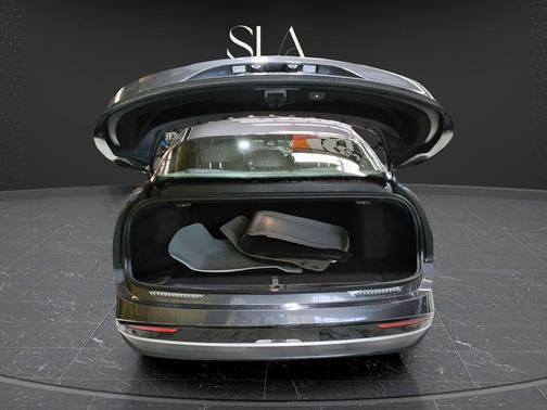 2024 Lucid Air Touring