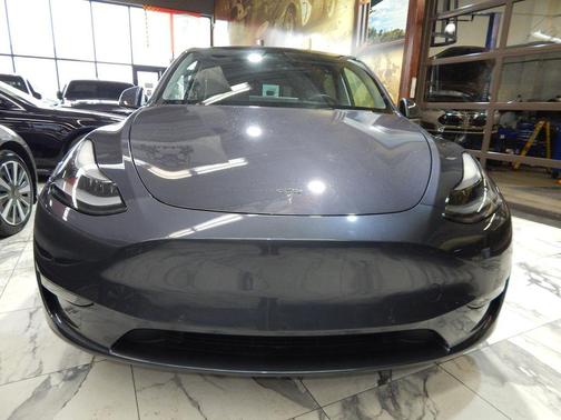 2021 Tesla Model Y Performance Dual Motor All-Wheel Drive