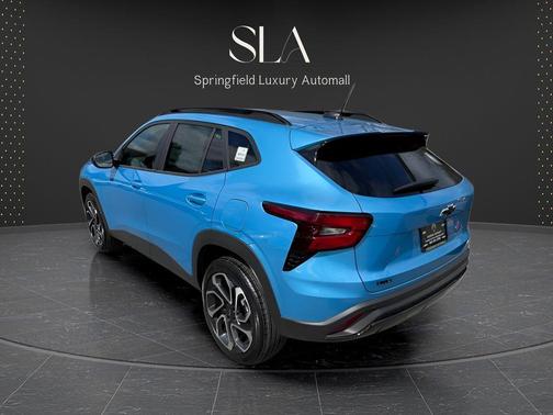 Marina Blue Metallic 2026 Chevrolet Trax FWD 2RS