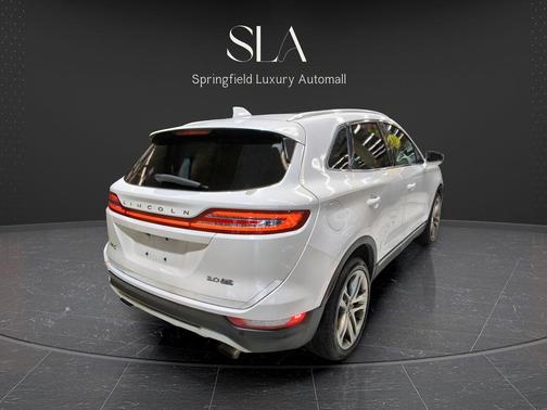 White Platinum Metallic Tri-Coat 2016 Lincoln MKC Reserve