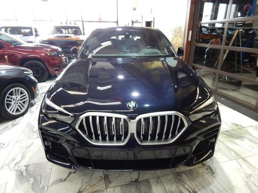 2022 BMW X6 xDrive40i