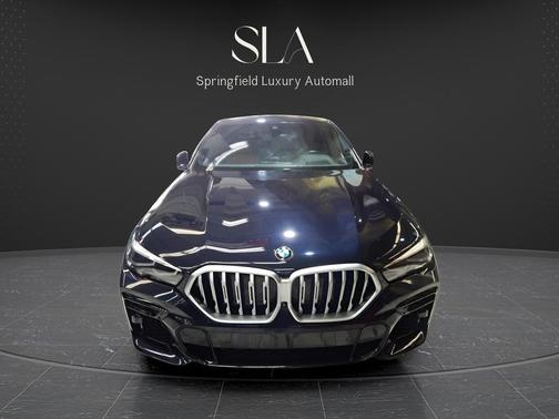 2022 BMW X6 xDrive40i