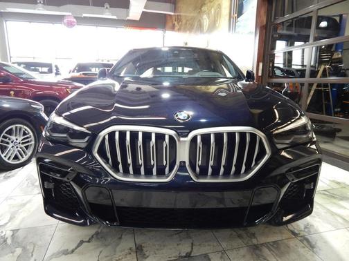2022 BMW X6 xDrive40i