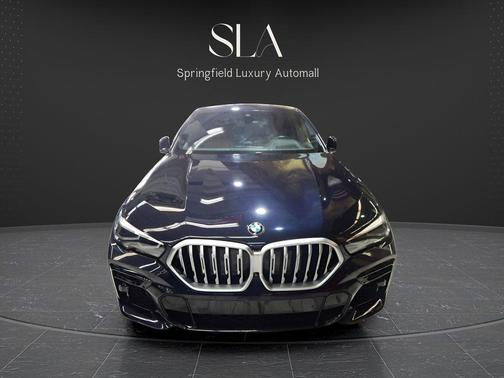 Carbon Black Metallic 2022 BMW X6 xDrive40i