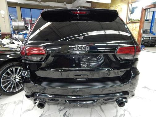 2021 Jeep Grand Cherokee SRT