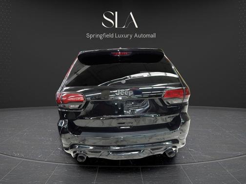 Diamond Black Crystal Pearlcoat 2021 Jeep Grand Cherokee SRT