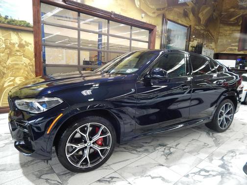 2022 BMW X6 xDrive40i