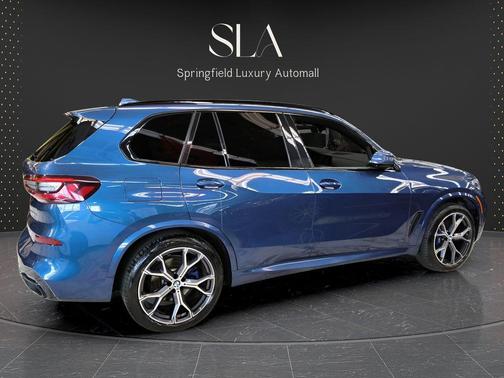 Phytonic Blue Metallic 2022 BMW X5 xDrive40i