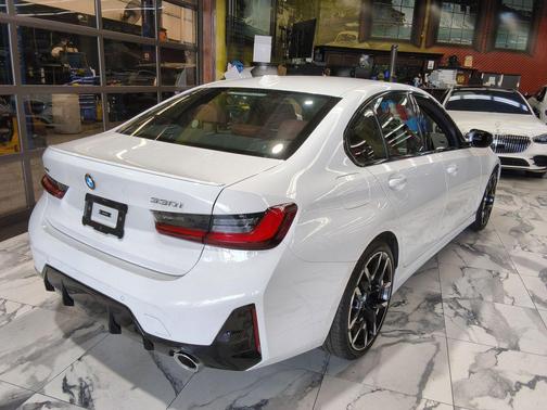 Alpine White 2026 BMW 330 xDrive NA